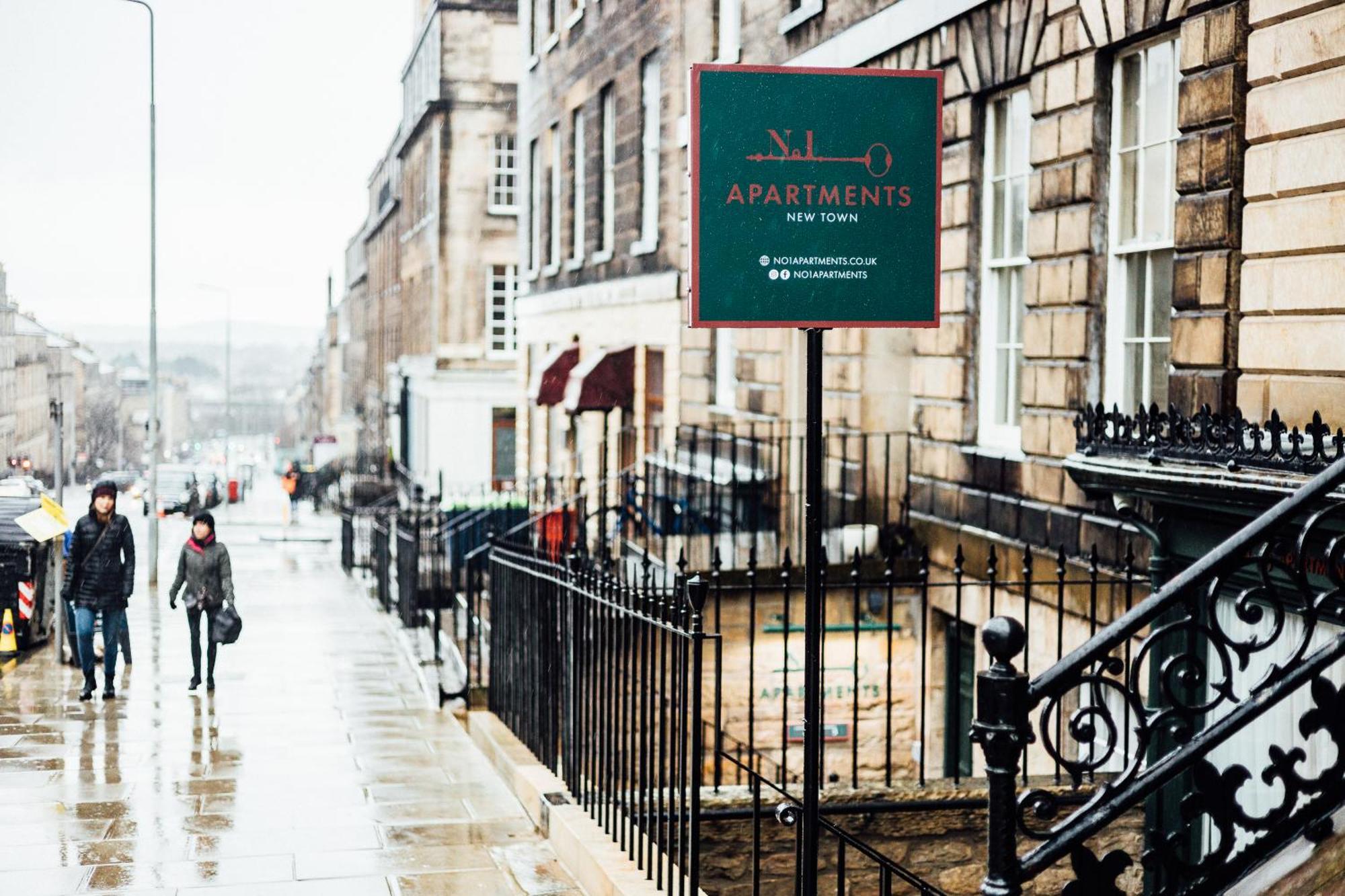 No1 Apartments Edinburgh - New Town Buitenkant foto