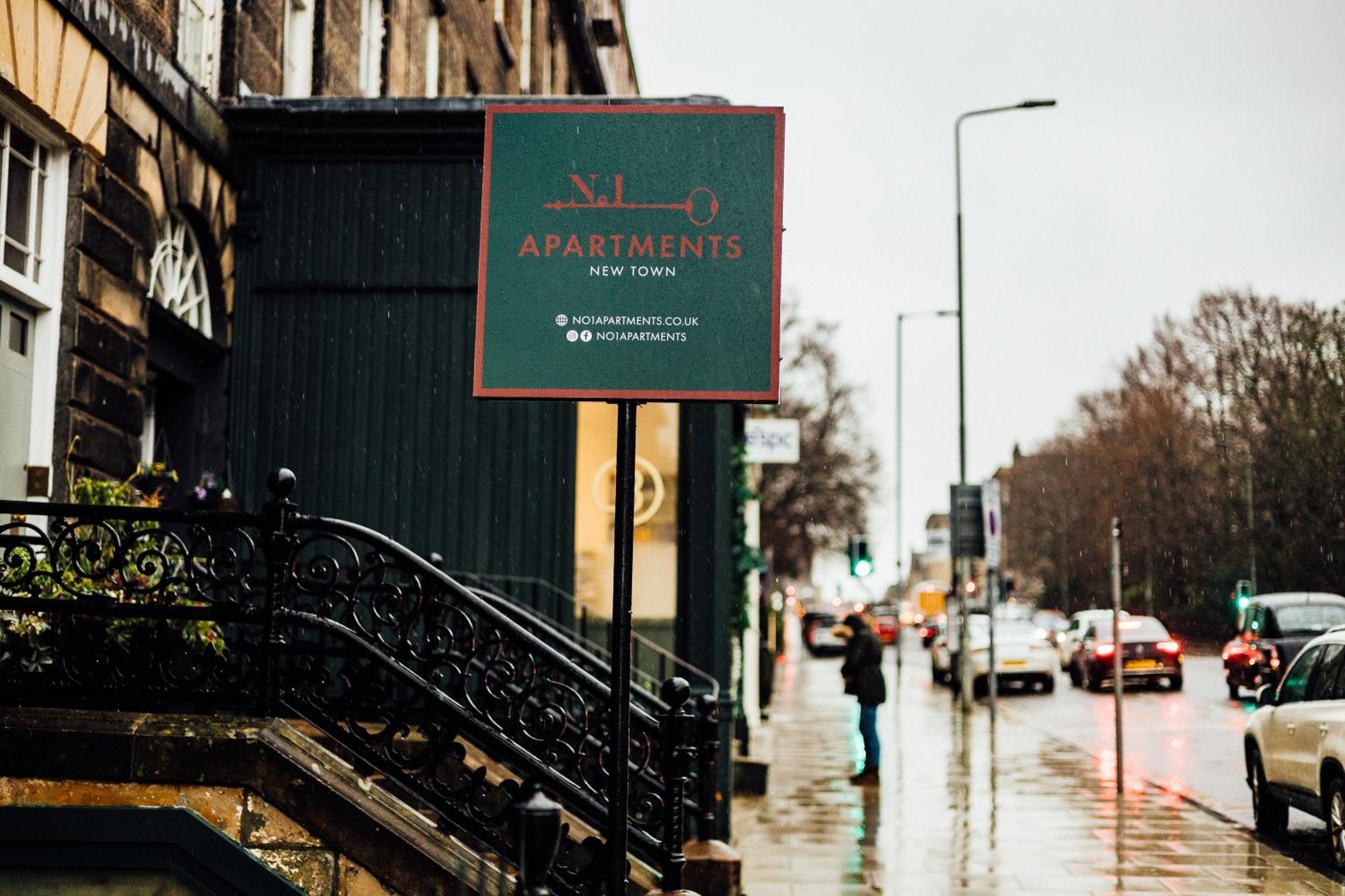 No1 Apartments Edinburgh - New Town Buitenkant foto